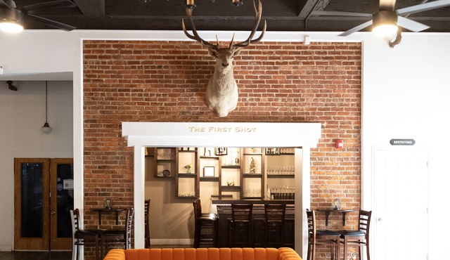 Hunter Arms Hotel