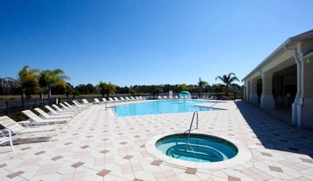 Immaculate 4 bed /3 bath pool & spa home