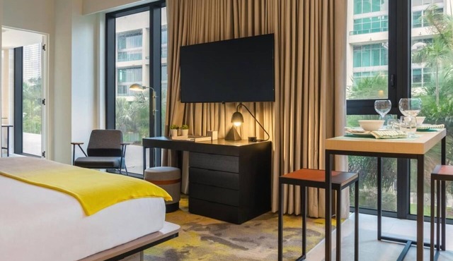 Indulge in Luxe Midtown Stay near Pérez | Kitchenette, Deck Pool in Midtown