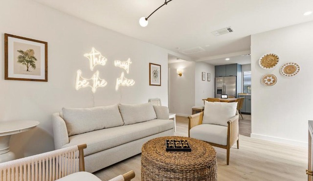 Jefferson Avenue Suites