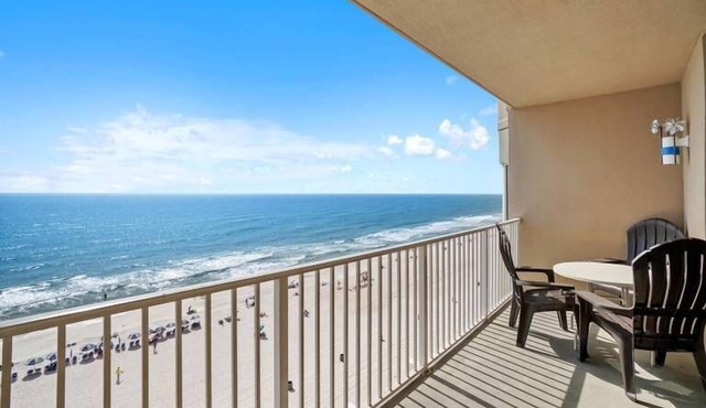 *July 17 - 19, 24 - 26th Open! *Beautiful Views!