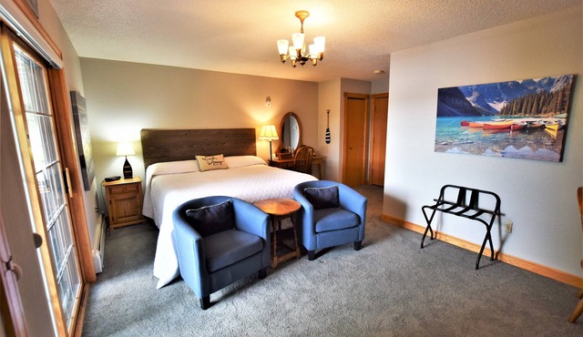 Lakeside Bed & Breakfast in Florence
