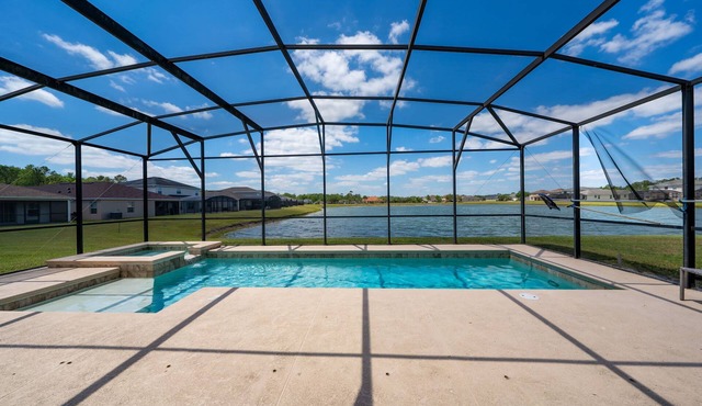Lakeview 7BR Getaway, Pool, Great Location