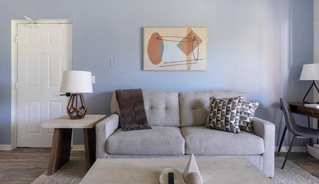 Landing | Amazing 1BD, Clubhouse, Gym