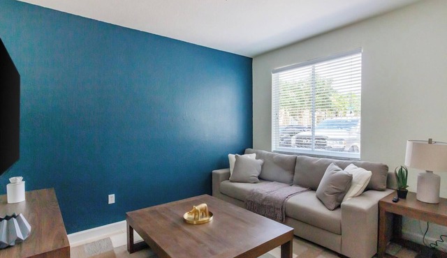 Landing | Amazing 3BD, Pool