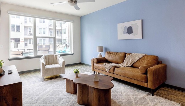 Landing | Chic 1BD, Game Room, Gym
