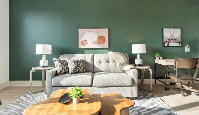 Landing | Chic 1BD, Pool, Game Room