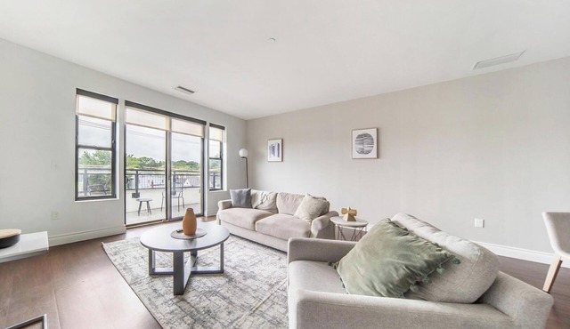 Landing | Incredible 2BD, Gym