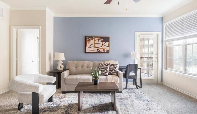 Landing | Stunning 2BD, Clubhouse, Gym