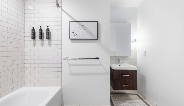 Landing | Stylish 2BD, Yoga Studio, Game Room
