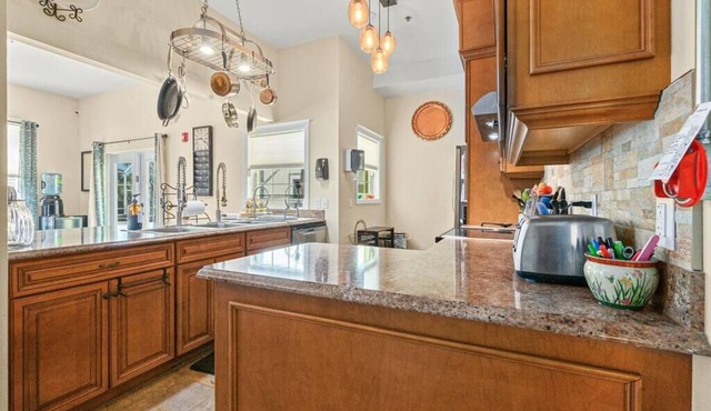 Large and Beautiful 9 Bed 8.5 Bath Home