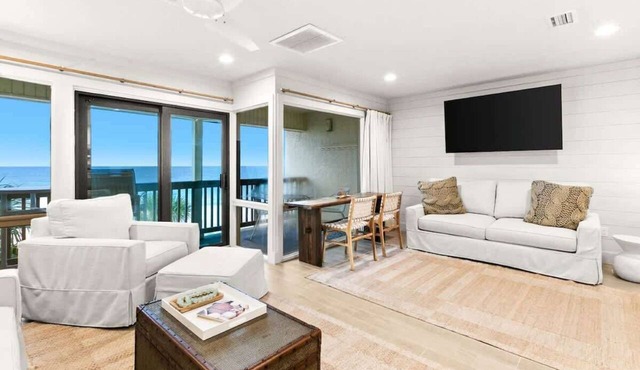 Latitude 29 Unit 21
