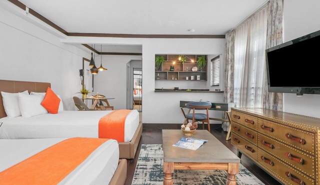 Lincoln Arms Suites