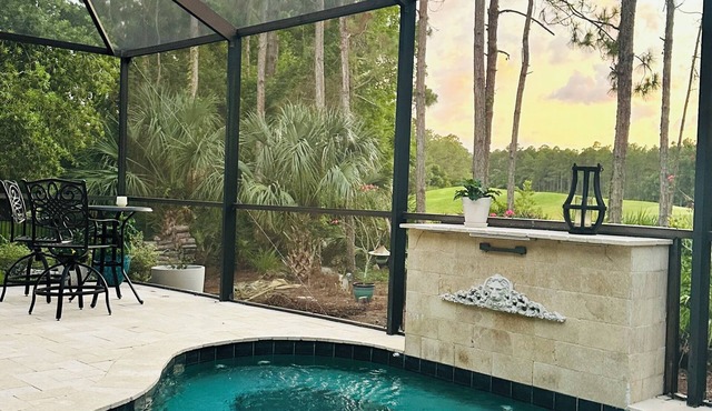 Luxury Golf Course Retreat, Hot Tub, 4BR Near Historic St. Augustine