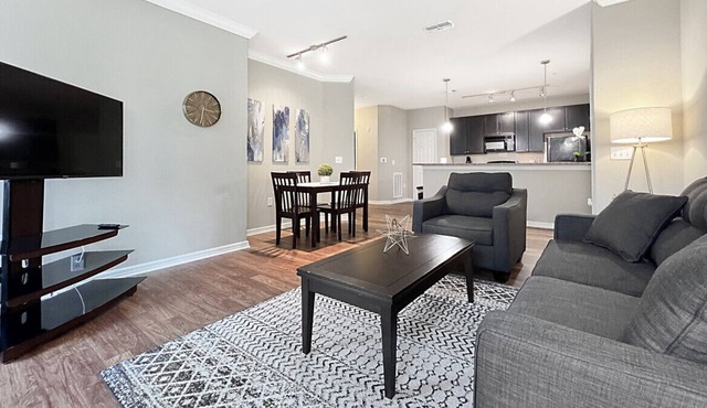 Luxury Living 2 BR with Private Garage & Pond Views