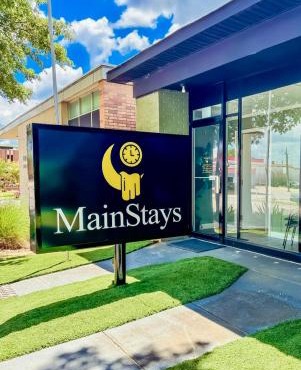 MainStays in Red Bay