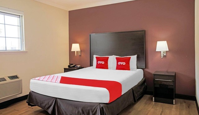 McAllen TX |King Bed