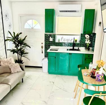 Miami Gardens Comfort Suite by Hard Rock Stadium