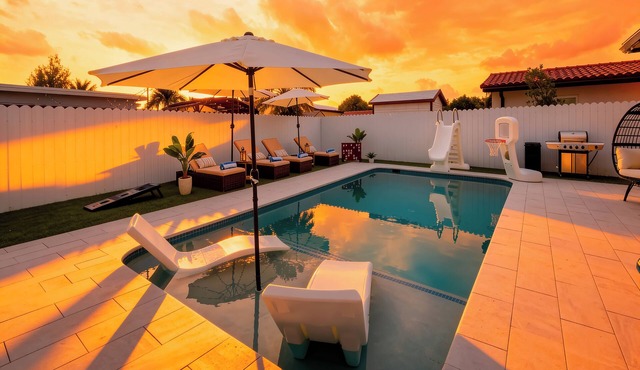 Miami Horizon with Pool & Endless Entertainment – Perfect for Families & Groups