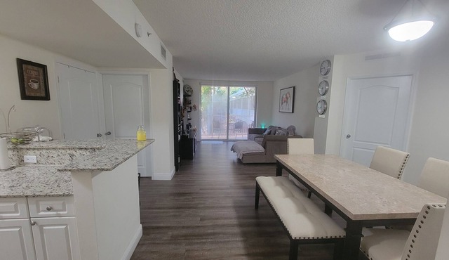 Miami Lakes Bed & Breakfast cozy with all you need to stay