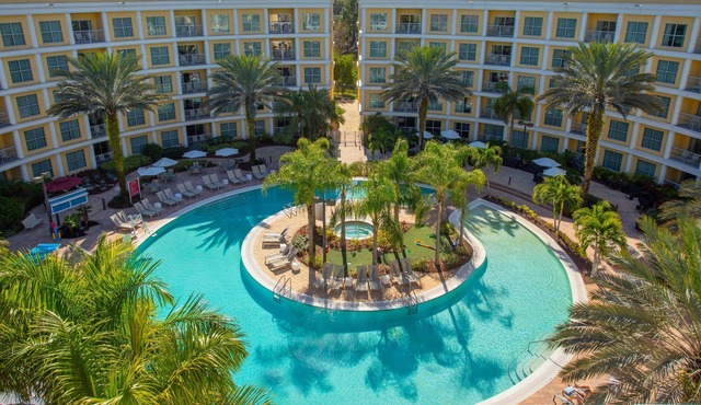 MIRROR WORKOUT Pet-Friendly Apartment near Disney