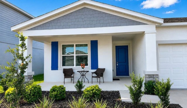 Modern 1BR | WiFi, Kitchen & Parking