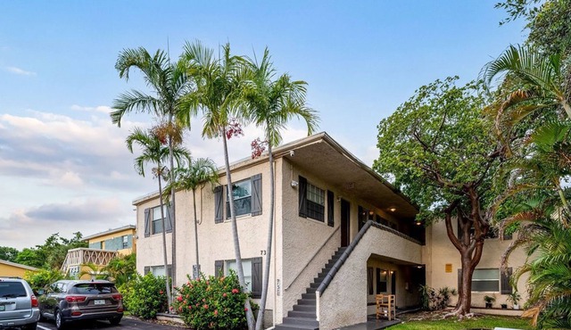 Modern 2 Bd Apartment In Victoria Park, Fort Lauderdale