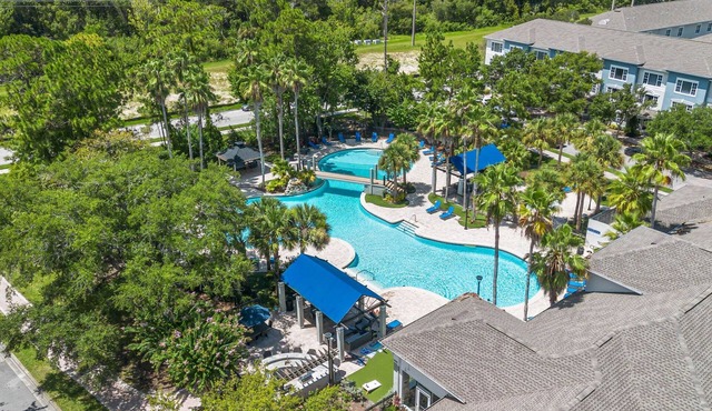 Modern 2BR 2BA King Bed Pool Gym 6