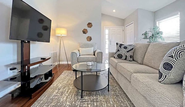 Modern 3 BR Home with Large Garage, Fenced Yard