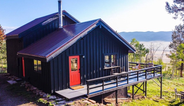 Modern Fairplay Cabin on 2.5 Acres - 33mi to Breckenridge