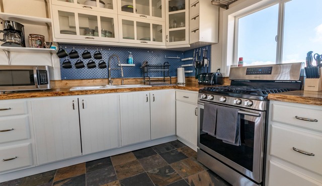 Near Breckenridge | Big Mountain View | Affordable
