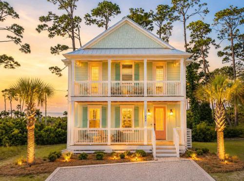 NEW! 5BR Villa Pickleball, Pool & Steps to Gulf