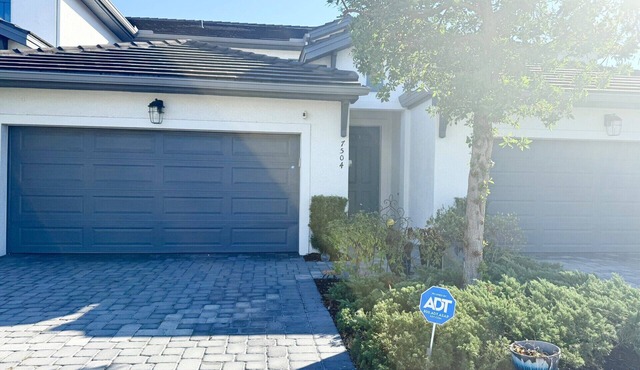 New Construction Home Centrally Located