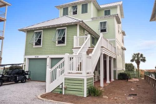 NEW- Gulf Front home 4 bed 4 bath
