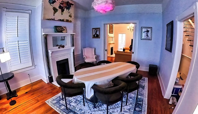 New on VRBO Great Price: Manor with Private Courtyard, Private Parking