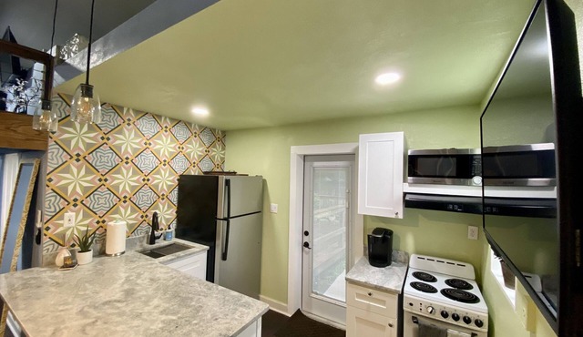 NEW Tiny Studio Loft in Sem Hghts at River Crest