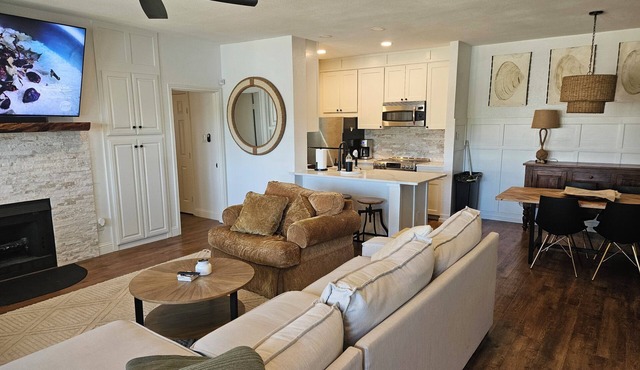New to market, Great 2 bedroom condo at Tanglewood resort lake texoma pottsboro