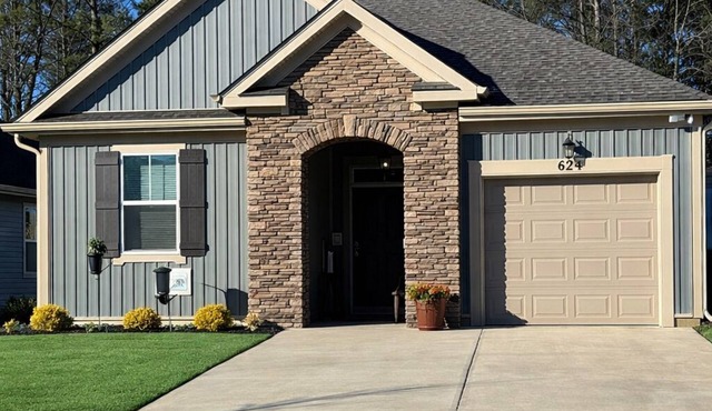 Newly Built Masters Rental in North Augusta - 20 minutes to Augusta National