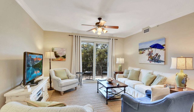 Ocean Views, Luxury 2 bed/2 bath Unit near Pier
