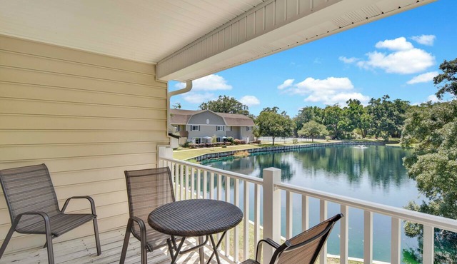 Ocean Walk Heated Pool + Lake Views Walk to Pier Village