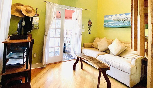 Old Town Key West Cottage in Bahama Village
