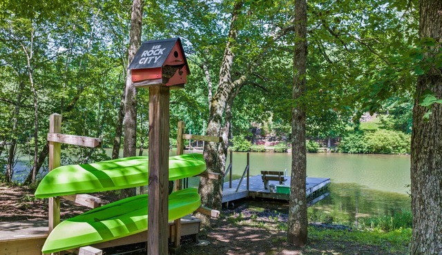 One Oar Missing on Little River w/double fireplaces