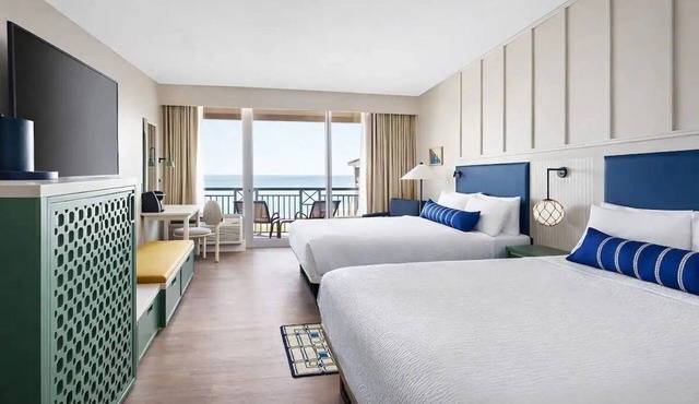 Palm & Tide | Full/Full | Near PCB Beaches | Pool Deck Access