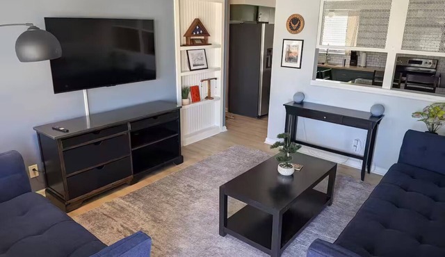 Patriot's Post - just renovated near Lackland AFB