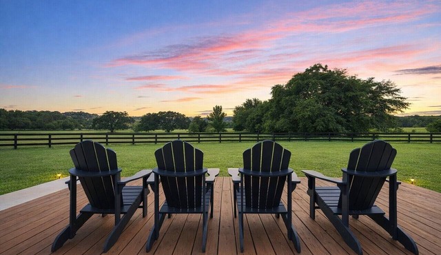 Peaceful 58-Acre Ranch Near WEC Room to Relax, Room to Reconnect Sleeps 8