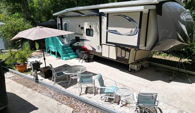 Peaceful 5th Wheel RV Retreat Salt Springs, Florida