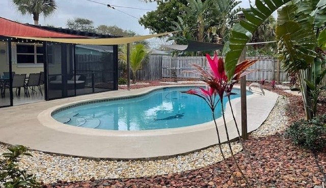 🦚 Peacock Harbor 🦚 Boat/RV parking 🏖3/2 Pool home