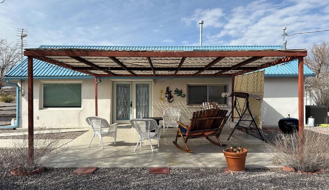 Perfect 2-bedroom Caballo Lake RV House