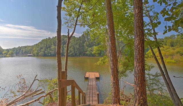 Pet-Friendly Toccoa Home w/Deck + Lake Access! in Toccoa