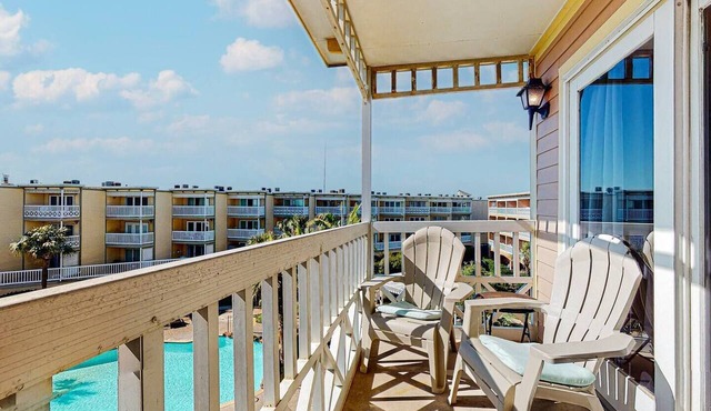 Pirates' Compass-Set Your Course for Galveston